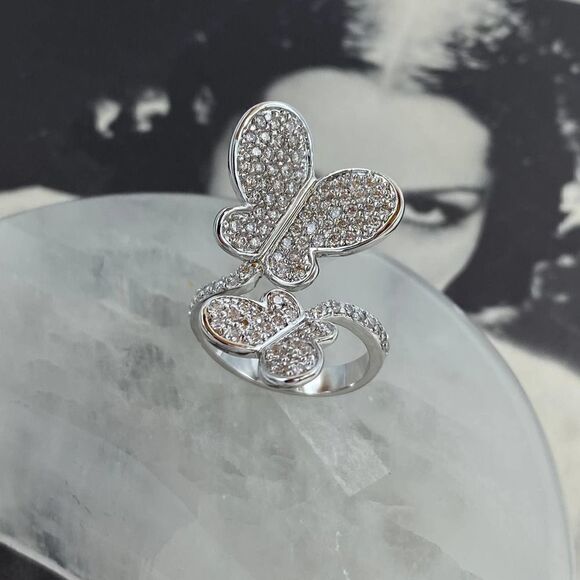 Butterfly AAA Grade CZ Rhodium Brass Statement Ring Sizes 6,7,9 - Picture 1 of 7